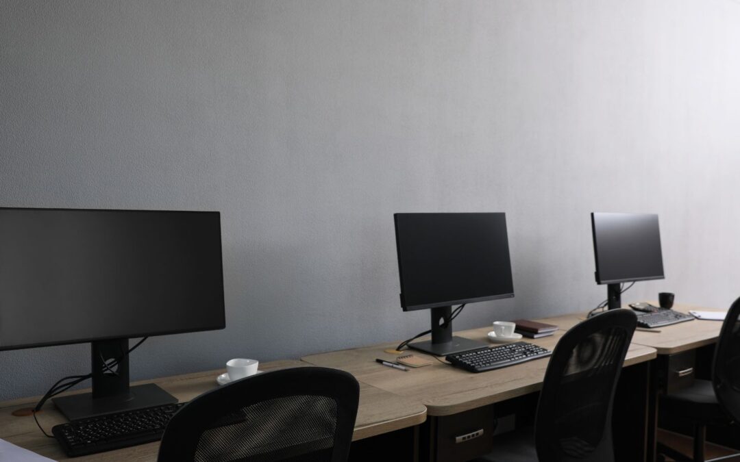 Sexuelle Belästigung am Arbeitsplatz – Zwischen Strafbarkeit und Arbeitsrecht: Überschneidung von § 184i StGB mit arbeitsrechtlichen Konsequenzen