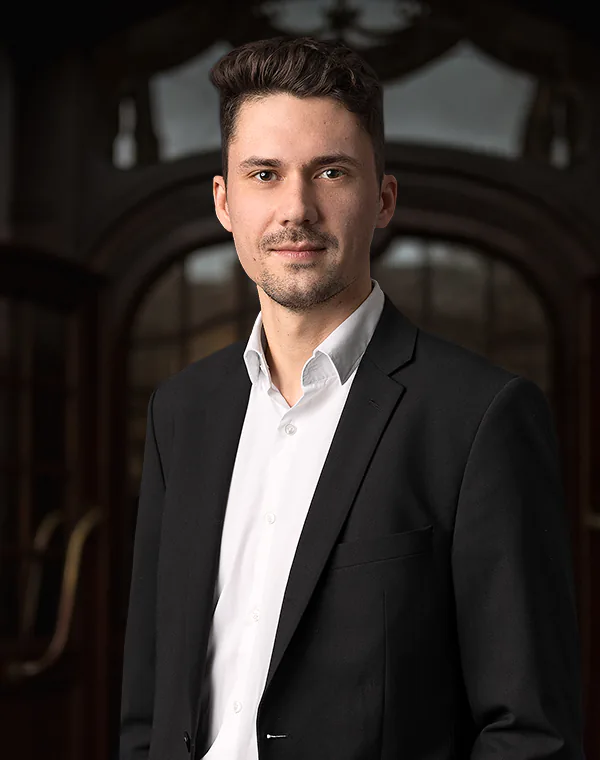 RA Dominik Tomaszewski